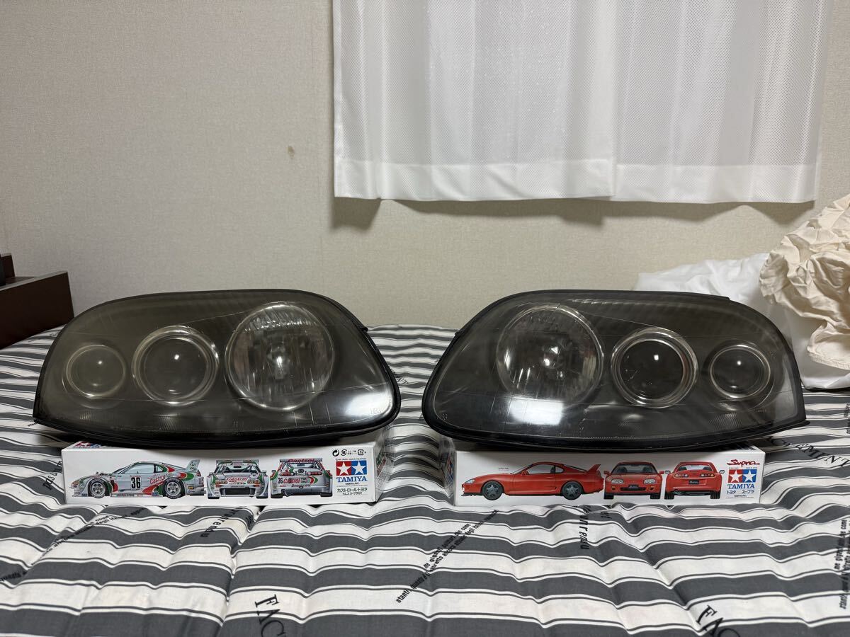 【動作確認済み！美品】90スープラ　DB06 RZ 運転席側　右　ヘッドライト スープラ ヘッドライトの値段と価格推移は？｜26件の売買データから