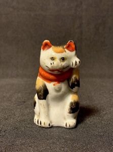 伊万里 招き猫の値段と価格推移は？｜9件の売買データから伊万里