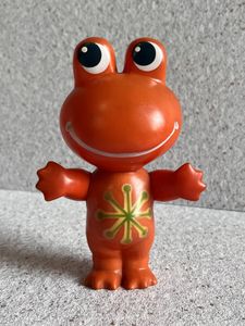 昭和40年代 16cm 赤色 コルゲンコーワ ケロちゃん 袋入 カエル 店頭用 コーワ ケロちゃんの値段と価格推移は？｜37件の売買データからコーワ