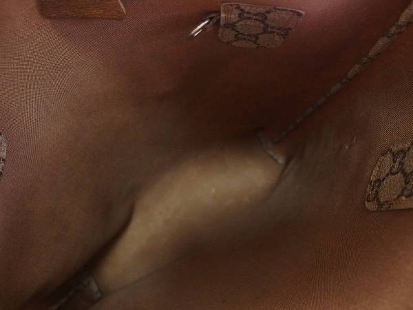u124612922.9