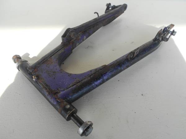 カワサキ KZ900B KZ900LTD スイングアーム (Z1 Z900 Z1000)