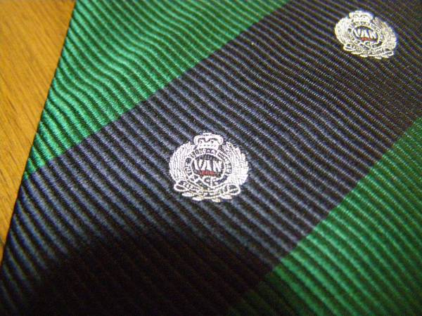 新品　VAN　JAC　レジメンタル　ネクタイ　①