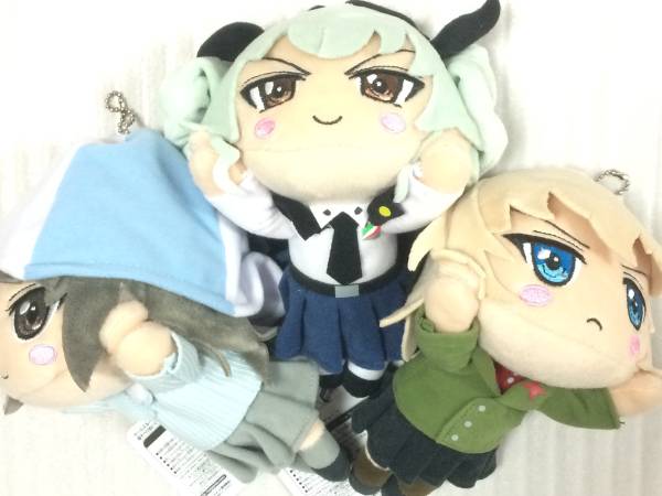 ガールズ＆パンツァー 劇場版 メガジャンボ寝そべりぬいぐるみ