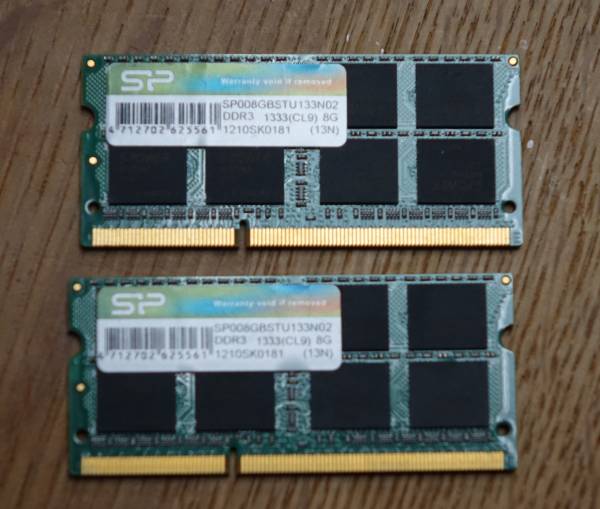 DDR3 1333 8G X2枚