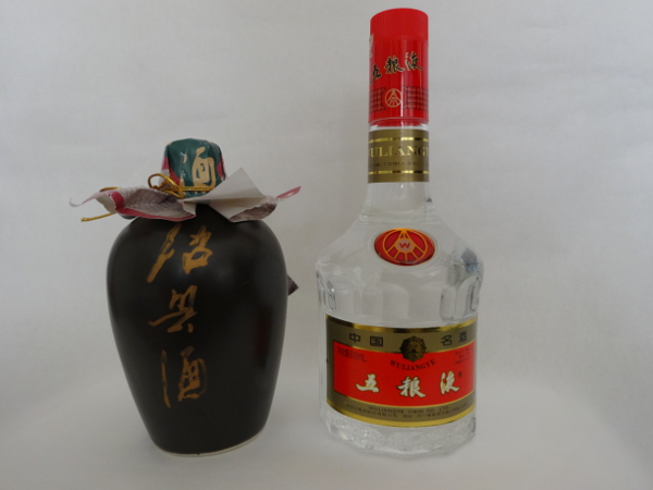 中国名酒　五粮液と柯岩牌紹興酒2種