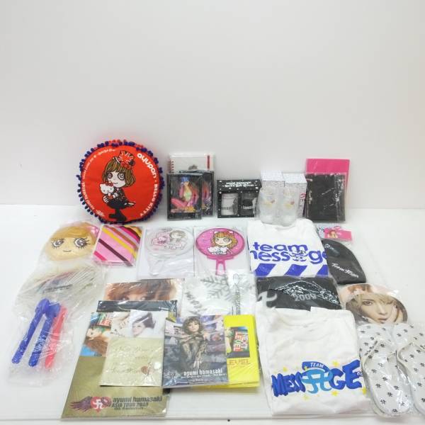 30J【現状品】浜崎あゆみグッズ大量まとめ売り
