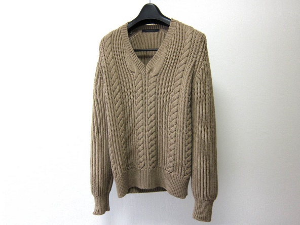 美品 メッサジェリエ Ｖネック ケーブルニットセーター S 伊製