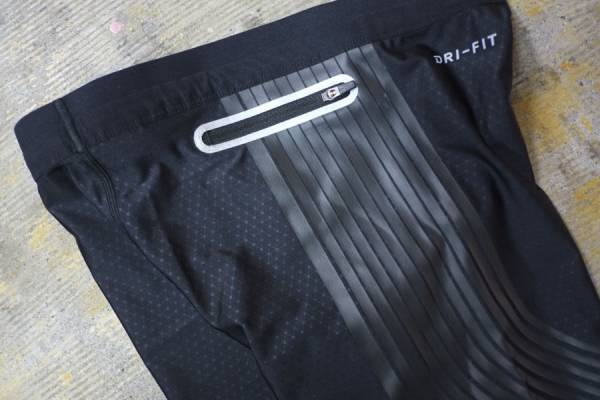 最高級タイツ ナイキ パワー スピード フラッシュ BLK