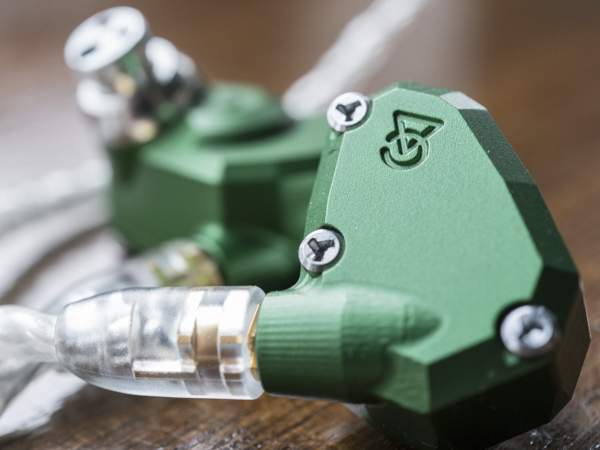 Campfire Audio ANDROMEDA 新品同様 先月 【公式通販】