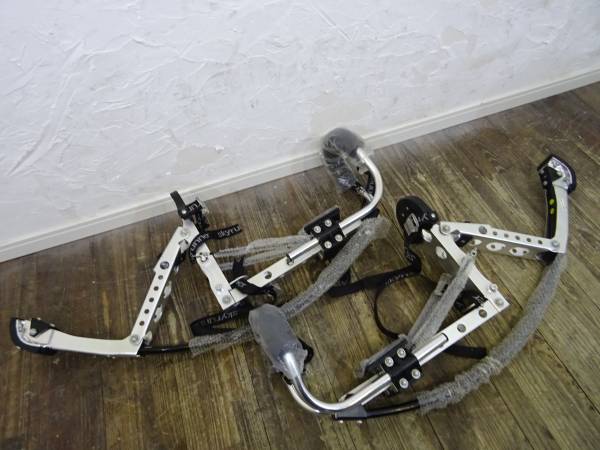ちゃー 12932△ 未使用品 SkyRunner ジャンピングシューズ スポーツ、レジャー