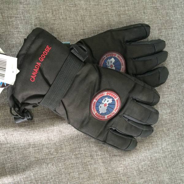 カナダグース 手袋 カナダグース手袋NORTHERN GLOVE LINER ブラック M