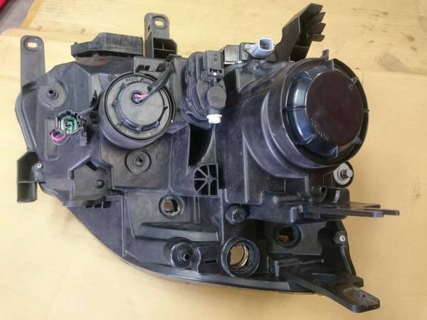 日産 純正 エクストレイル 《 DNT31 》 左ヘッドライト 26060-3UB5A