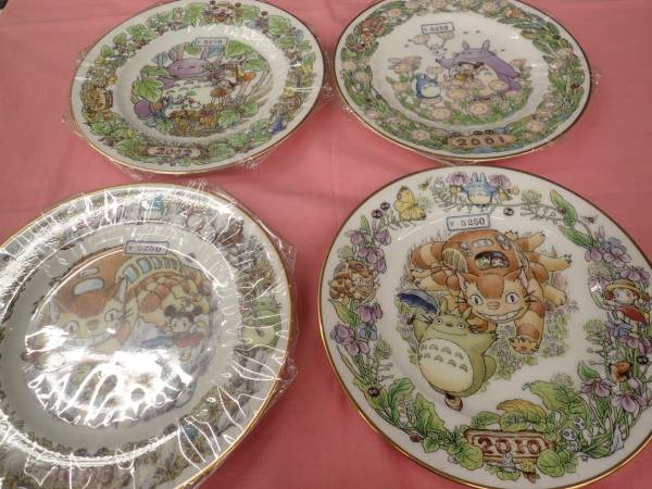 【未使用希少品！ノリタケ】トトロ　イヤープレート（番号31）_1