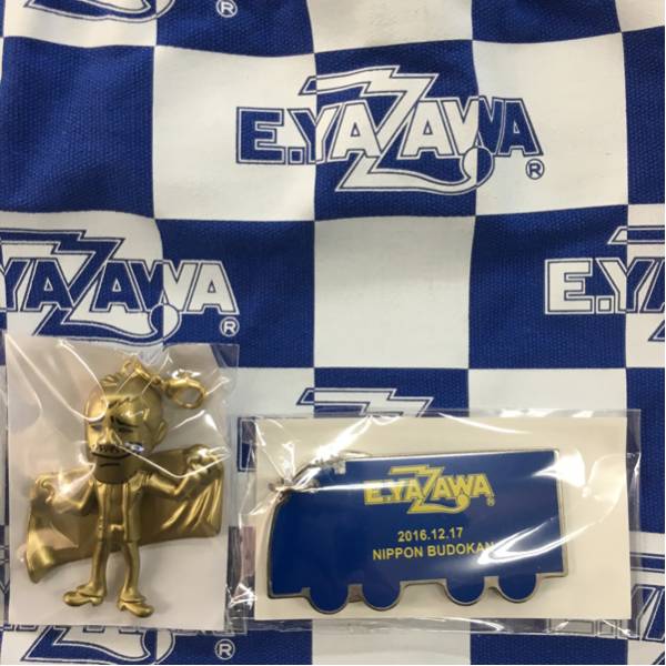 ☆矢沢永吉☆ガチャ袋 激レアゴールドおまけ付 - メルカリ 矢沢永吉
