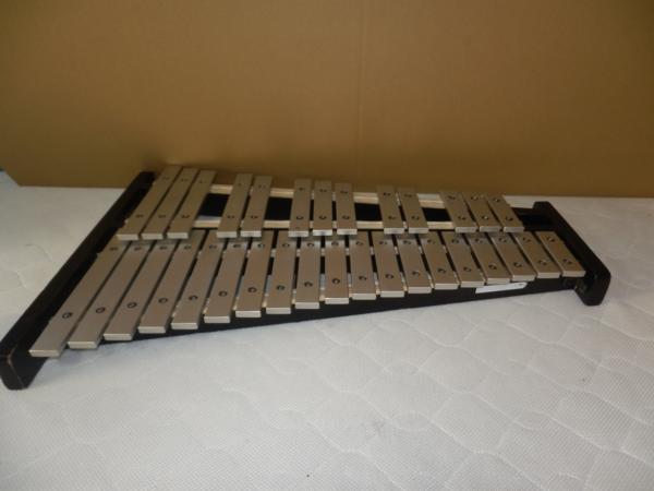 YAMAHA MBL-32 鉄琴 YAMAHA ヤマハ MBL-32 マーチングベル 32鍵