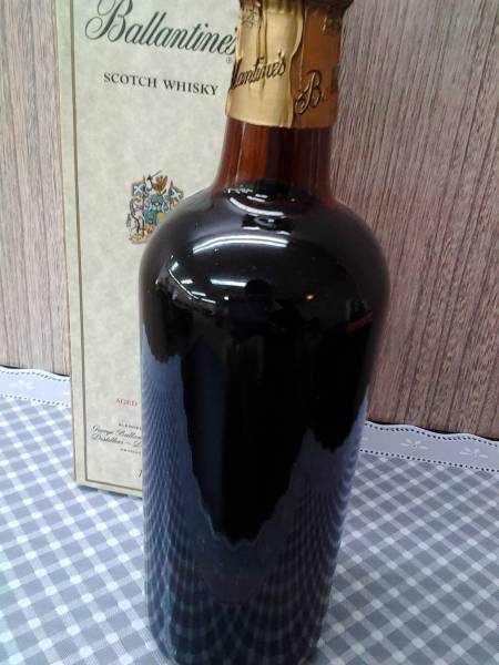 バランタイン バランタイン ベリーオールド 特級 30年 古酒未開 バランタイン バランタイン ベリーオールド 特級 30年 古酒未開