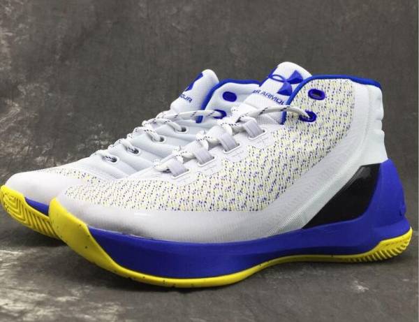 サイズあり Under Armour Curry 3 バスケットシューズ 白青 27 5cm 売買されたオークション情報 Yahooの商品情報をアーカイブ公開 オークファン Aucfan Com サイズあり Under Armour Curry 3 バスケットシューズ 白青 27 5cm 売買されたオークション情報 Yahooの商品情報をアーカイブ公開 オークファン Aucfan Com