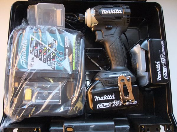 未使用☆マキタ 18V 6.0Ah インパクトドライバ TD170DRGXB☆ 未使用