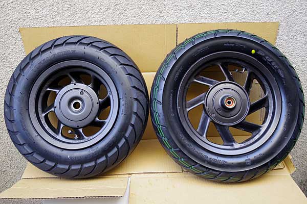 フュージョン純正ホイール　リア新品タイヤ フュージョン ホンダ純正前後ホイール 前後新品タイヤ付 最終型