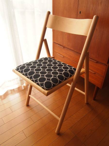 【本日最終】ミナペルホネン 無印 折り畳みチェア ハンドメイド タンバリン ミナペルホネン 生地 タンバリン 折りたたみ ハンドメイド チェア 無印
