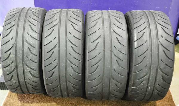 ダンロップ ディレッツァ ZⅡ 255/40R17 中古4本セット 1本パンク