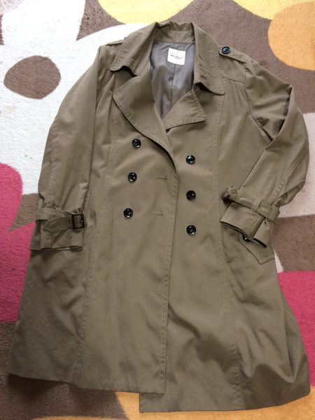 美品 サブストリート 大きい トレンチコート 茶系 カーキー色 19号 XL