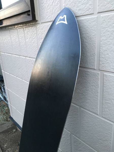 FIELD EARTH T6 4D形状スノーボード中古