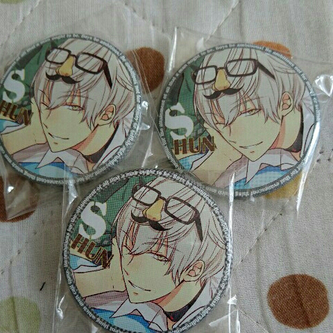 数3 ツキウタ 春のファン祭り 鼻眼鏡 鼻メガネ 霜月 隼 霜月隼 缶バッジ その他 売買されたオークション情報 Yahooの商品情報をアーカイブ公開 オークファン Aucfan Com