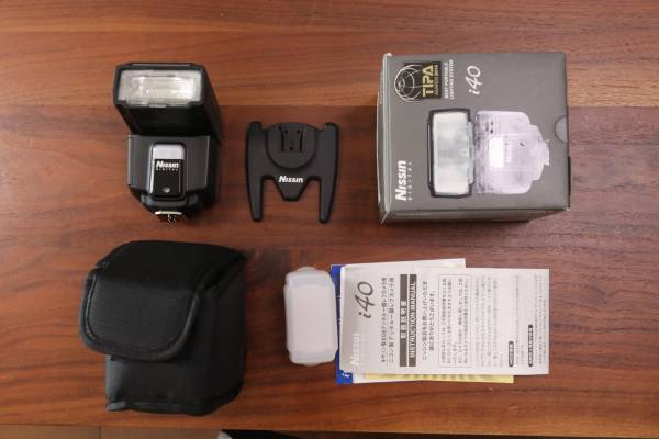 ニッシン　i40 ストロボ　キャノン用