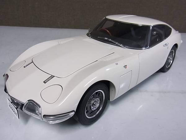 デアゴスティーニ 1⁄10 TOYOTA トヨタ2000GT 完成品⁄DKS⁄1
