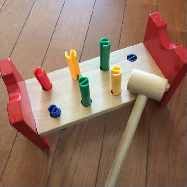 知育玩具 イケア 購入 トンカチ 木づち トントン 両面 くい打ち プラスチックのくい 型は木製 Ikea その他 売買されたオークション情報 Yahooの商品情報をアーカイブ公開 オークファン Aucfan Com