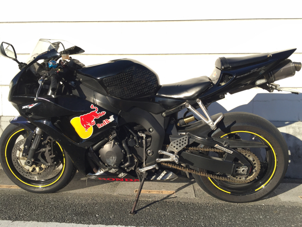 CBR1000RR SC57後期◎172PS！希少な逆車〈ヨーロッパ仕様〉◎車検平成 