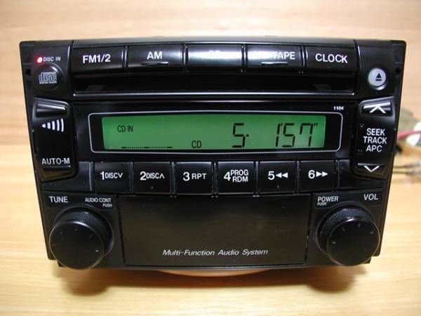 ☆マツダ DW3W デミオ純正 2DIN CDデッキ 点検整備済☆ CD＆MD