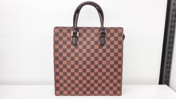 っているショップをご ルイヴィトン ダミエ ヴェニスPM N51145 美品 