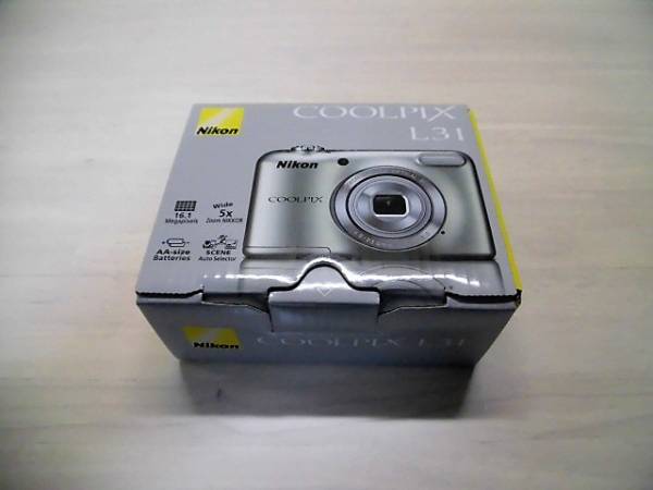 中古美品　デジタルカメラ COOLPIX L31 シルバー