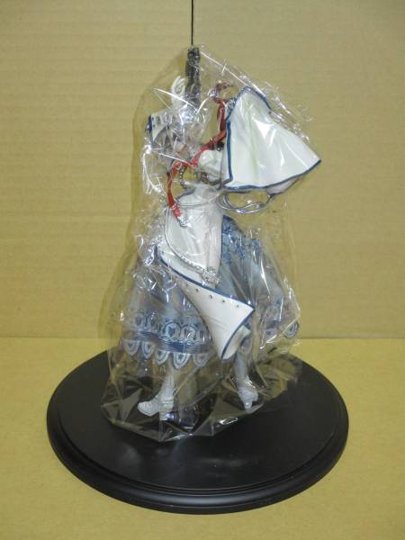 プレジデントジャパン トリニティブラッド エステル・ブランシェ