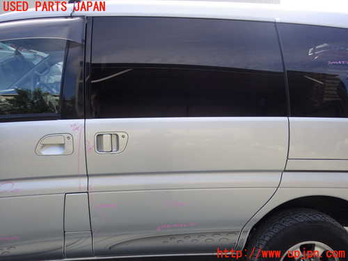 1UPJ-27111320]デリカスペースギア(PE8W)左後ドア 中古