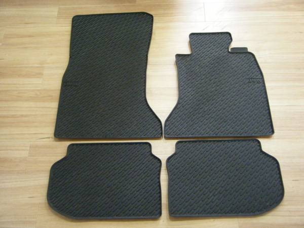 BMW純正！全天候型フロアマットセット!5シリーズ(F10，F11)用
