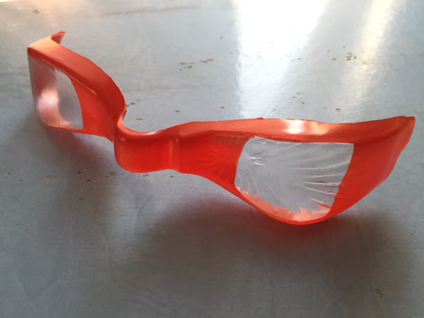 特撮プロップ/小道具/左右非対称/セルロイド/ヒートプレス