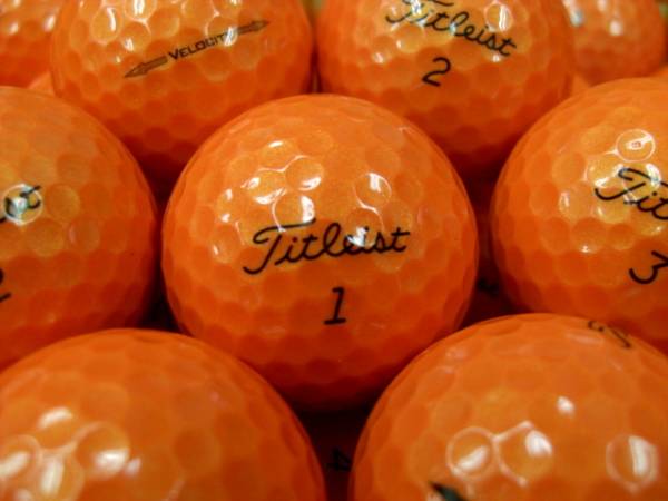 ●美品●タイトリスト ベロシティ 【VELOCITY】 オレンジ 50個 ロストボール●