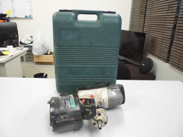 動作OK★日立 90mmロール釘打ち機 NV90AB2★