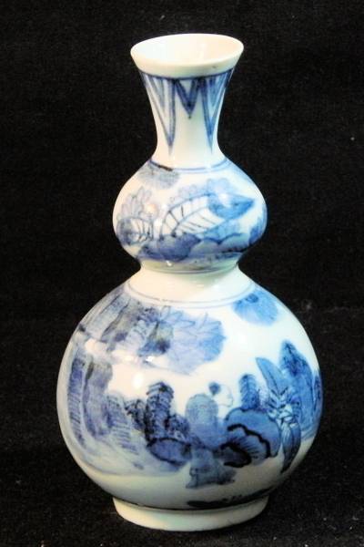 宋青白磁、双魚文刻花茶碗(元箱、更紗包古布付) 宋青白磁、双魚文刻花茶碗(元箱、更紗包古布付) - メルカリ 送料無料宋
