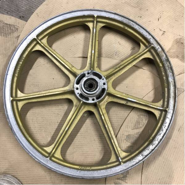 290520 当時物 Z400FX 純正 フロントホイール T 刻印J19X1 【公式通販】