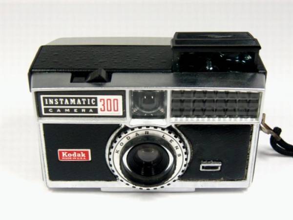 Kodak Eastman: Instamatic 300 Price Guide: estimate a camera value