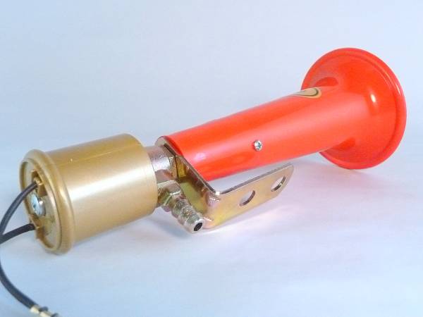 ■送料一律５００円■本場ヨーロッパより輸入■シフレット■24V■トルコホーン■