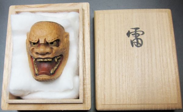 【全国無料，新作登場】 帯留 能面師 長澤草春作 能面形帯留 雷 共箱(根付)｜売買されたオークション情報、yahooの商品情報をアーカイブ公開 - オークファン 根付