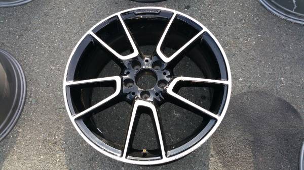4716】ベンツ W205 AMG 純正 19×8.5J＋52 PCD112 ホイール1本 5穴