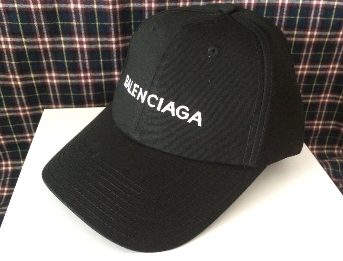 バレンシアガ ブラック キャップ BALENCIAGA 女性＆男性 Fサイズ-通販