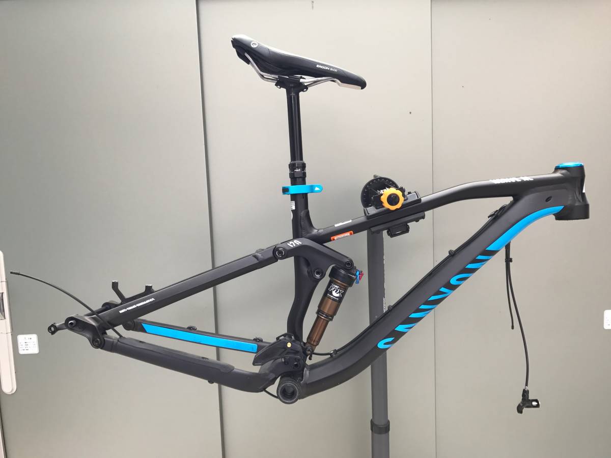 2014年モデルCanyon Nerve AL 9.0 SLフレームセット Sサイズ 27.5インチ