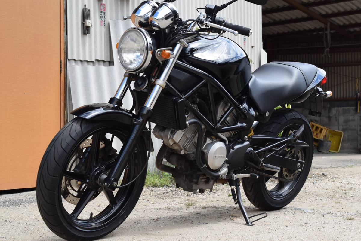 美車 Honda Vtr250 タコメーター付き 07年キャブ最終型 Etc グリップヒーター付 完全売切 機関良好 Mc33 動画掲載 ホンダ 126cc 250cc 売買されたオークション情報 Yahooの商品情報をアーカイブ公開 オークファン Aucfan Com